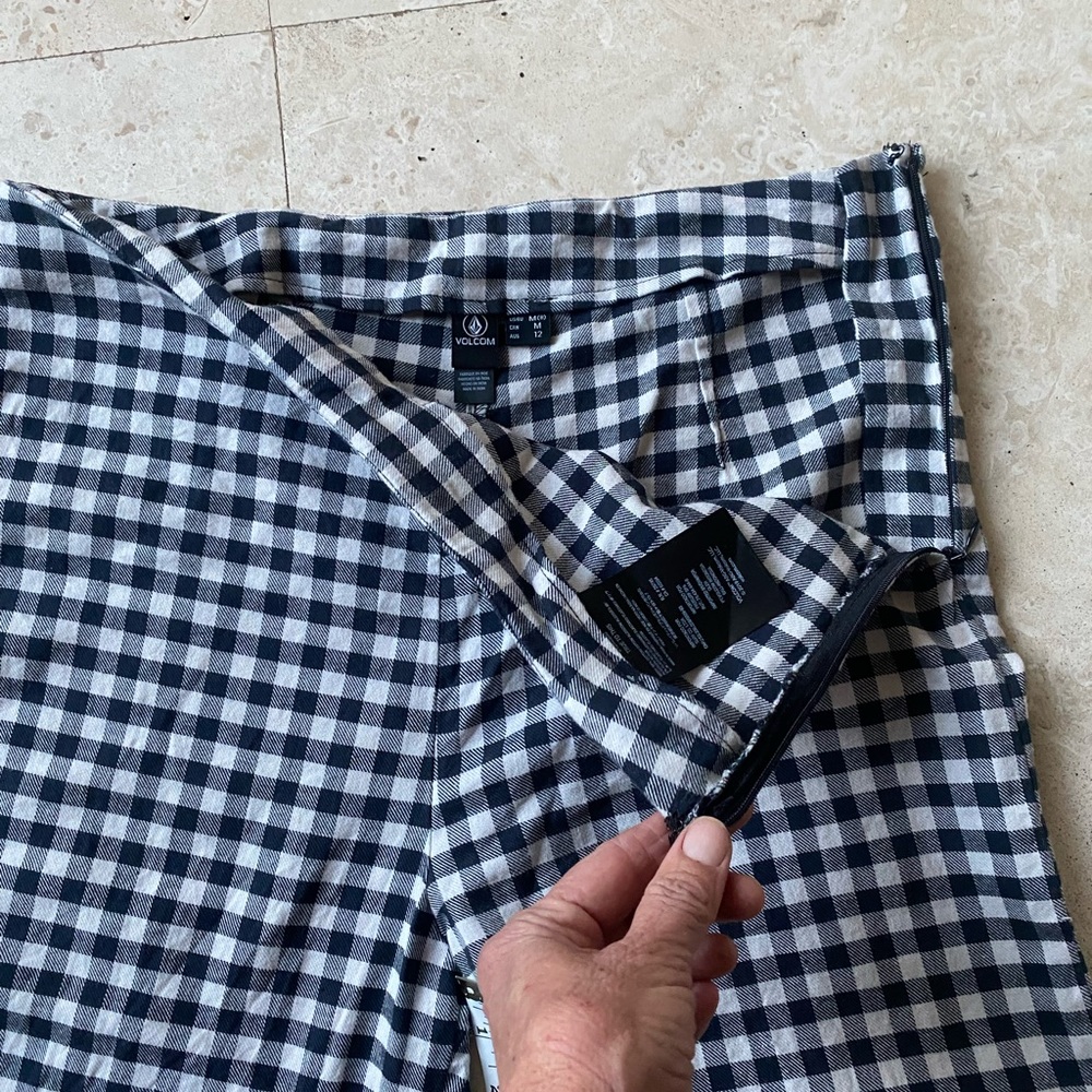 Volcom Pants - Picture 9 of 10